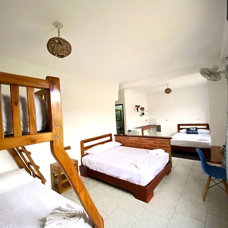 Whale House Hotel Puerto López Cameră foto